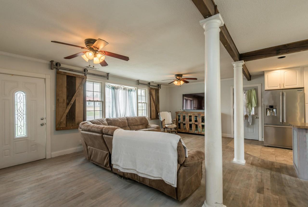 3611 Essary Dr - Photo 5 of 21