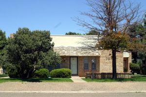 featured image of 721 Laurelwood Dr Apt D #Apt D