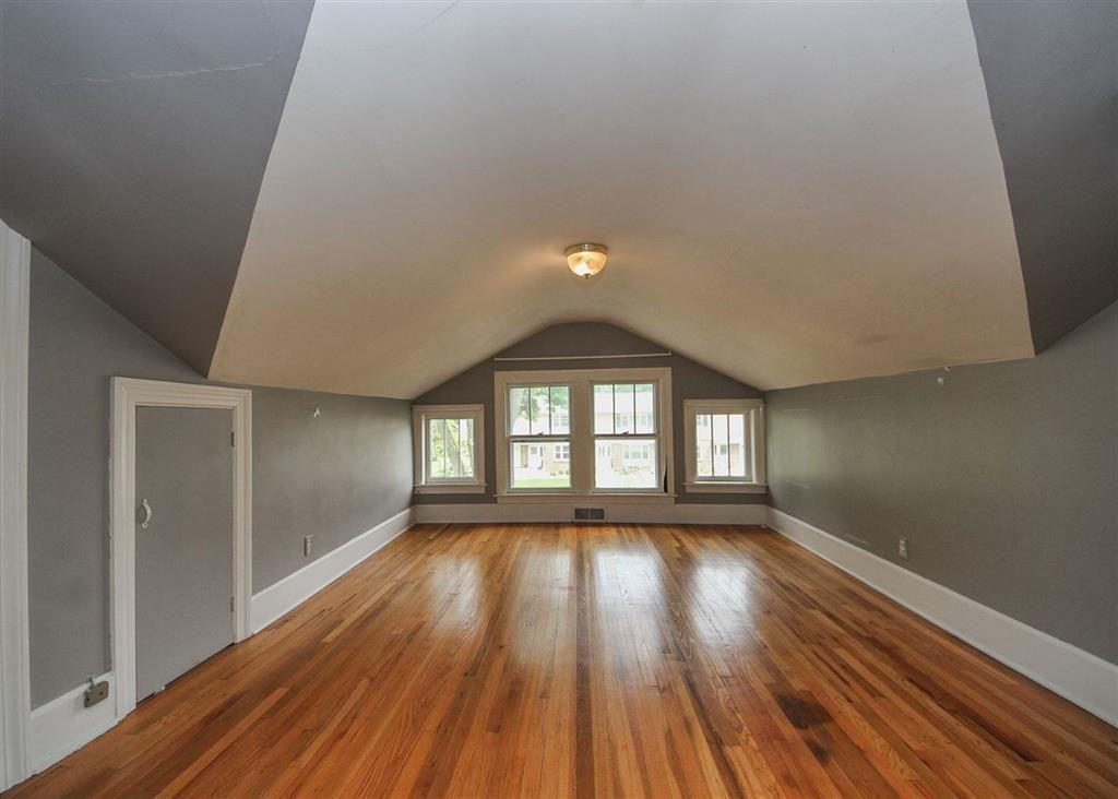 1516 21st Ave - Photo 3 of 25