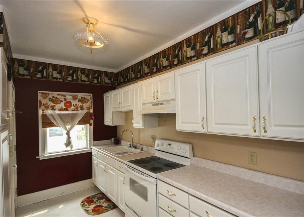 1516 21st Ave - Photo 4 of 25