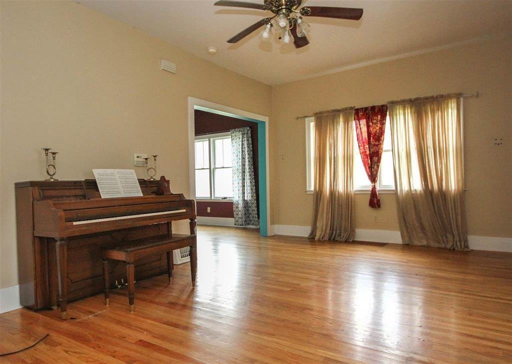 1516 21st Ave - Photo 6 of 25