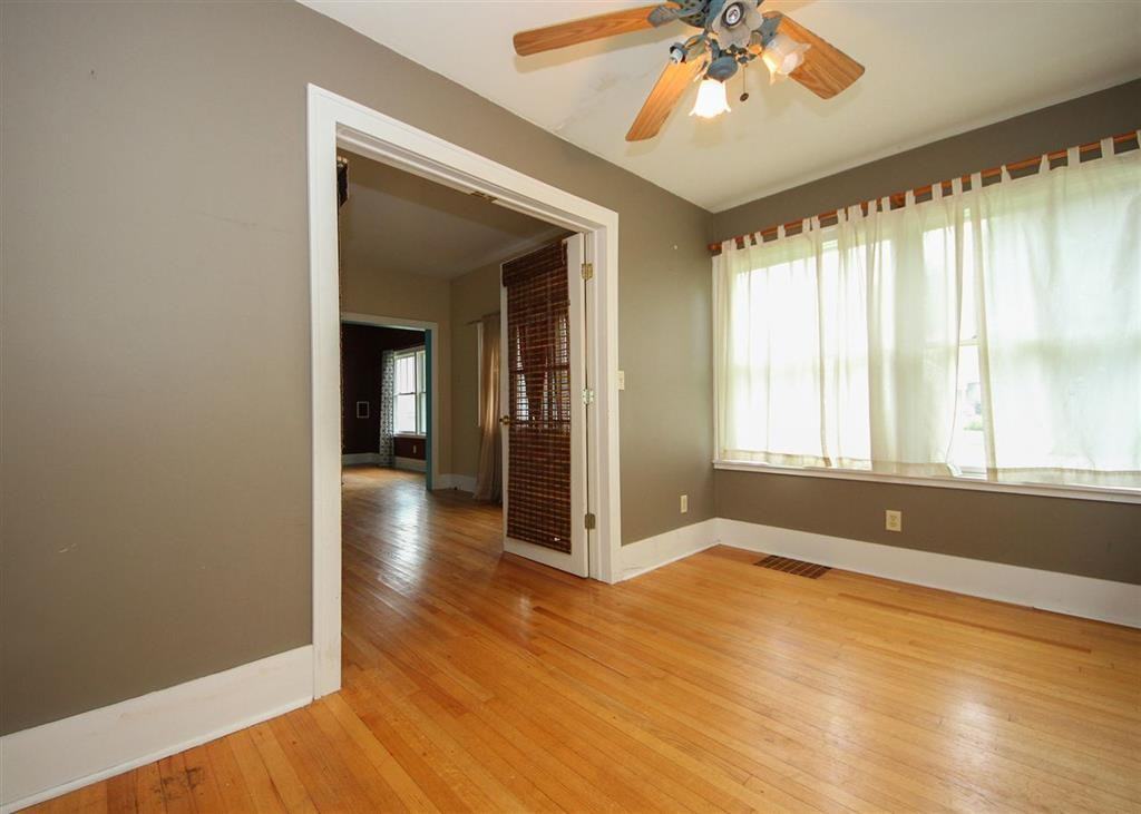1516 21st Ave - Photo 7 of 25