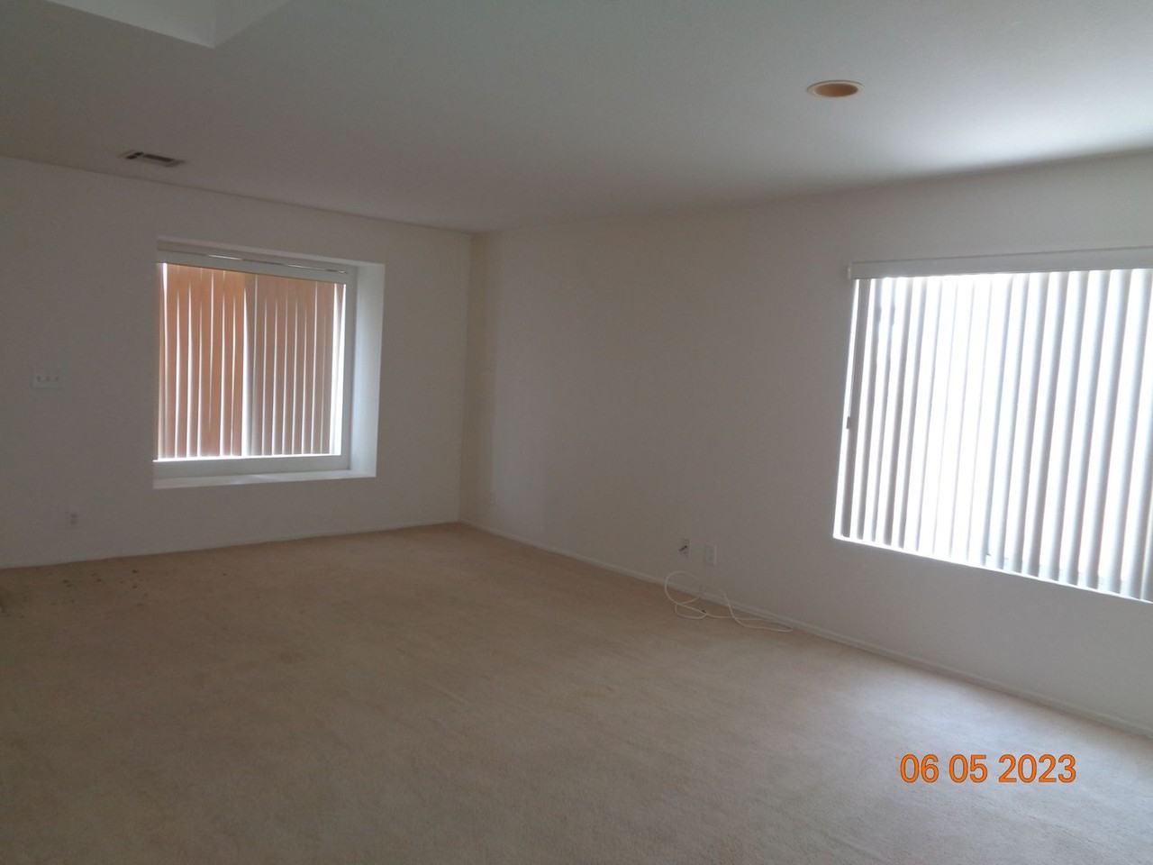 2128 Westpark Dr - Photo 3 of 23