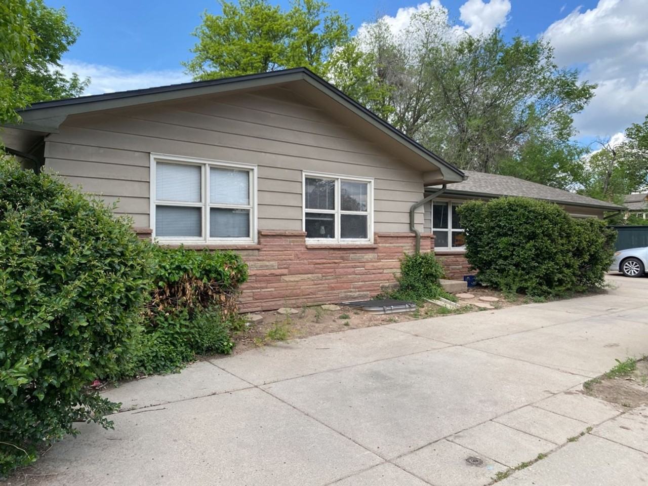 1020 W Prospect Rd - Photo 3 of 50