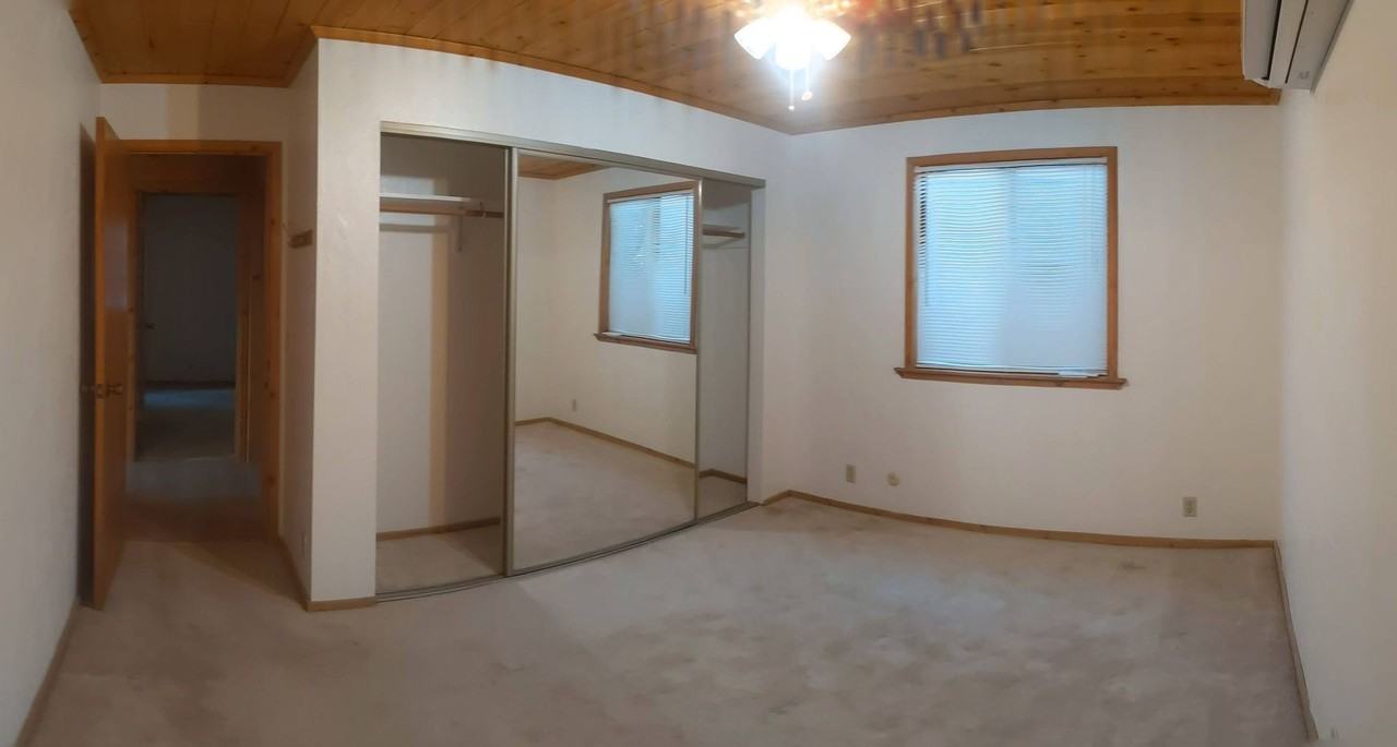 2339 Blue Heron Ln - Photo 2 of 11