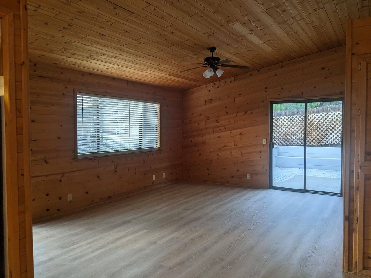 2339 Blue Heron Ln - Photo 3 of 11
