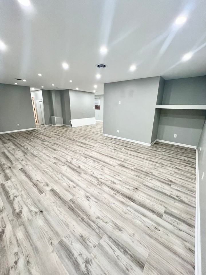 6311 Chaddsford Dr - Photo 3 of 32