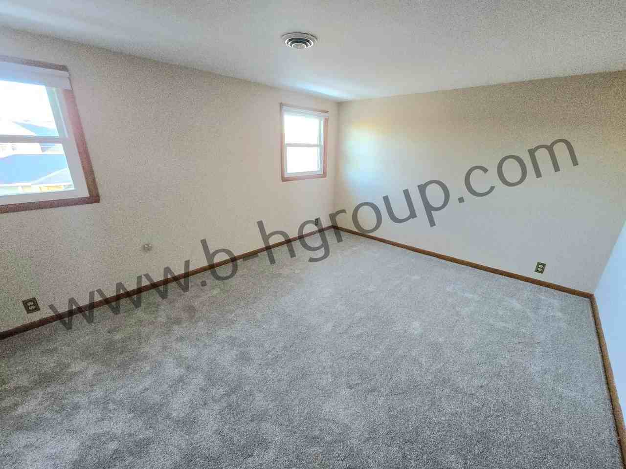 5103 24th Ave - Photo 6 of 23