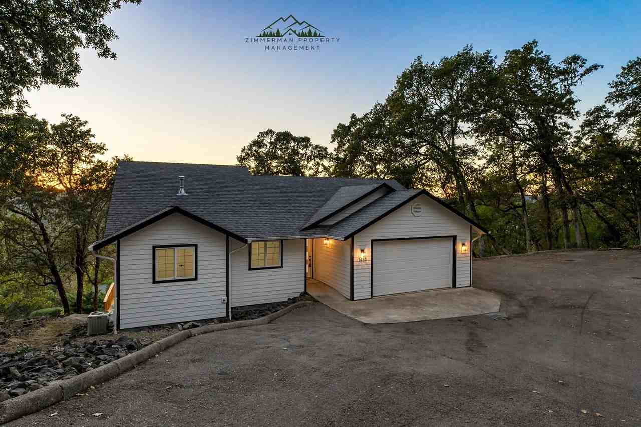 1485 Se Parkwood Dr - Photo 2 of 50