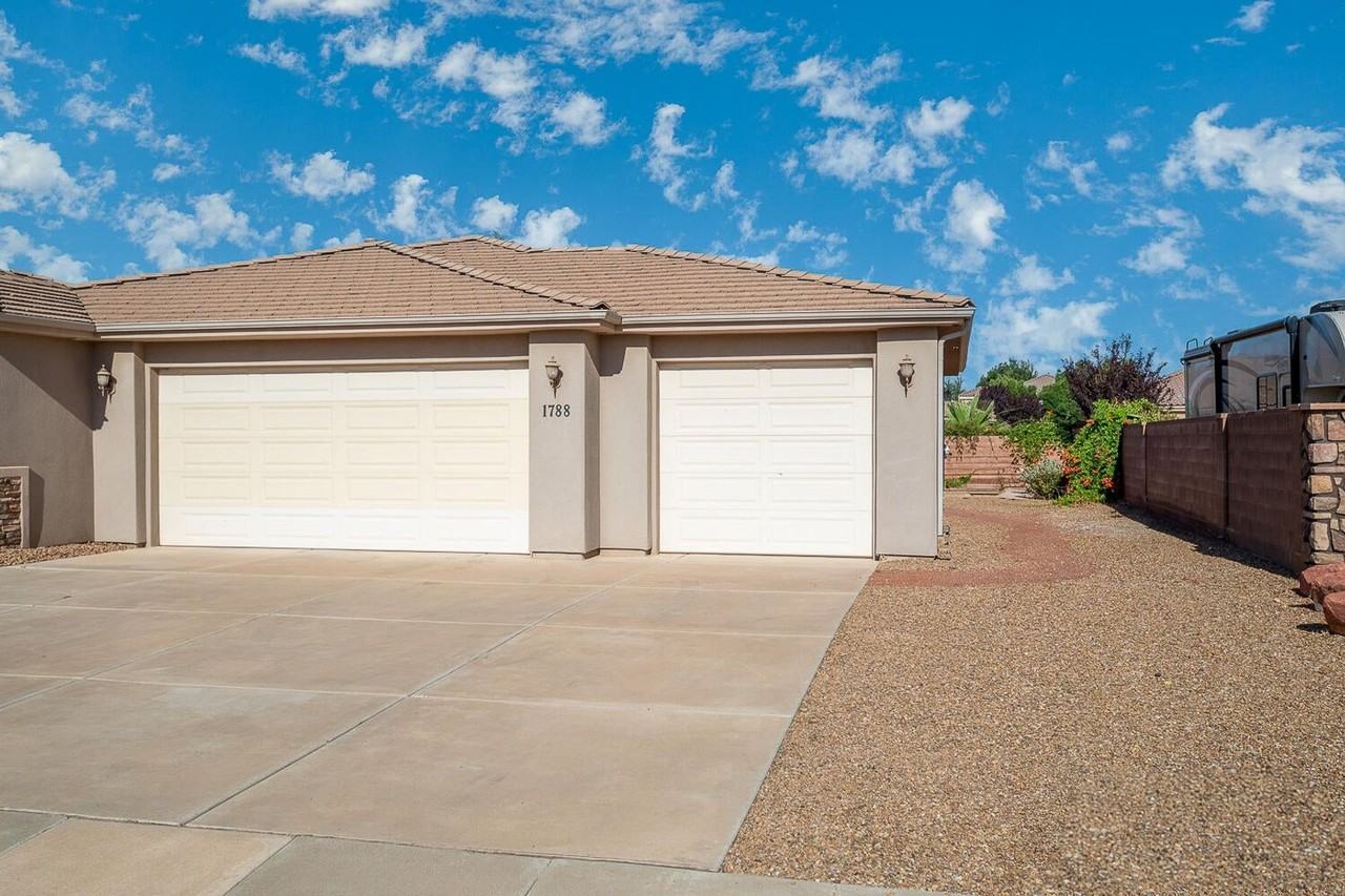 1788 S 140 W - Photo 4 of 38