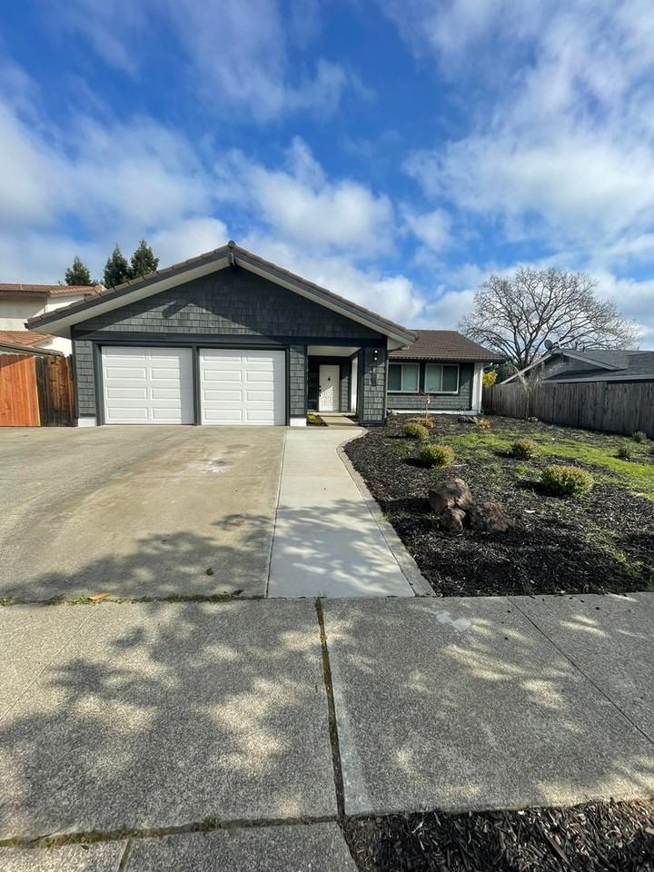 3476 Quail Ct - Photo 2 of 9