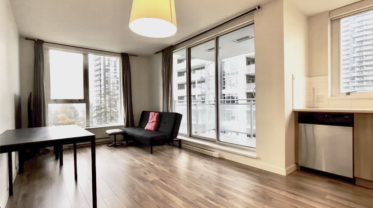 13325 102A Avenue #902 - Photo 4 of 18