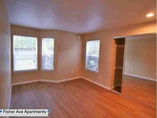 6010 Sw Fisher Ave Apt 3 - Photo 3 of 4