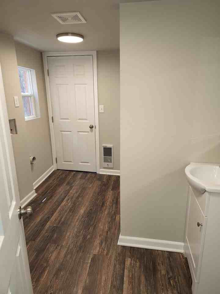 743 E Willamette Ave - Photo 2 of 18