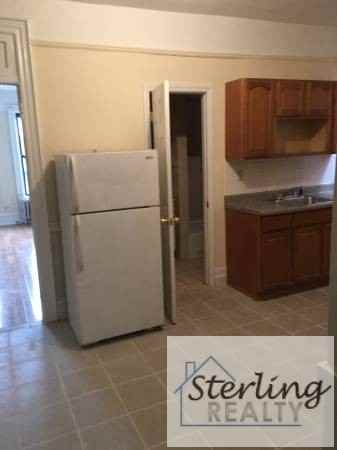 24-32 43rd Street #3 - Photo 3 of 6