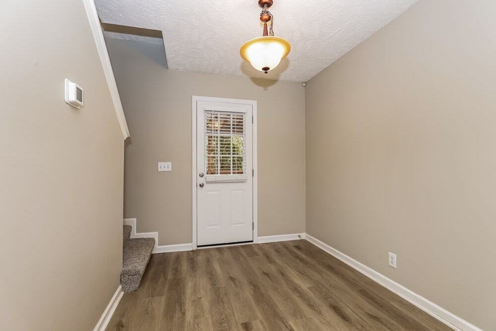 4825 Nina Marie Ave - Photo 6 of 17