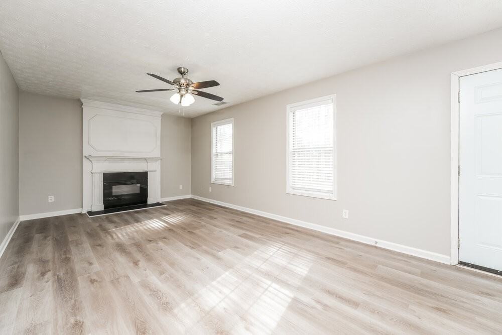 6551 Laurens Way - Photo 4 of 17