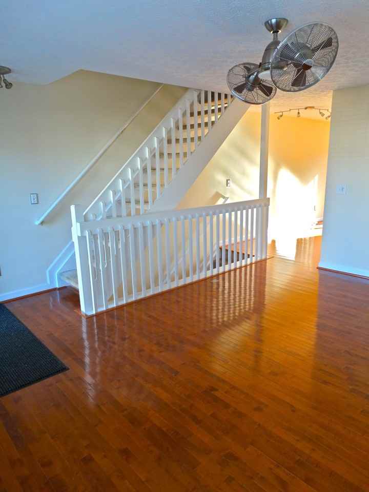 929 Philadelphia Dr - Photo 3 of 14