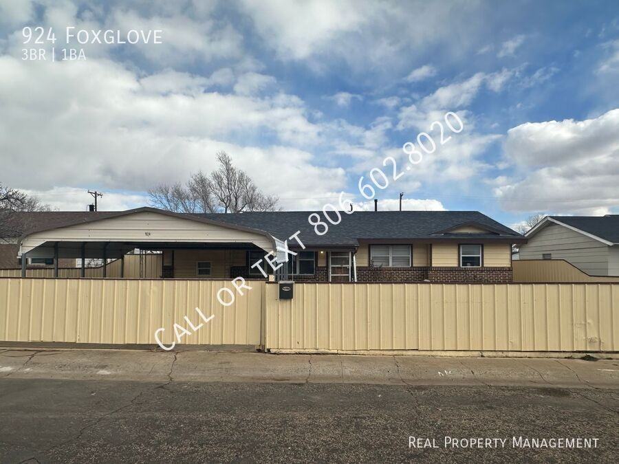 924 Foxglove St - Photo 2 of 18