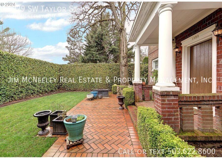 5929 Sw Taylor St - Photo 3 of 37