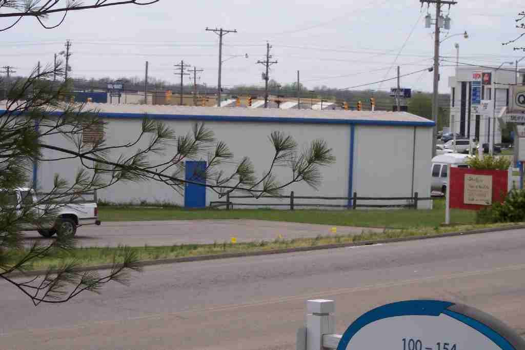 Mason Court - Photo 3 of 6