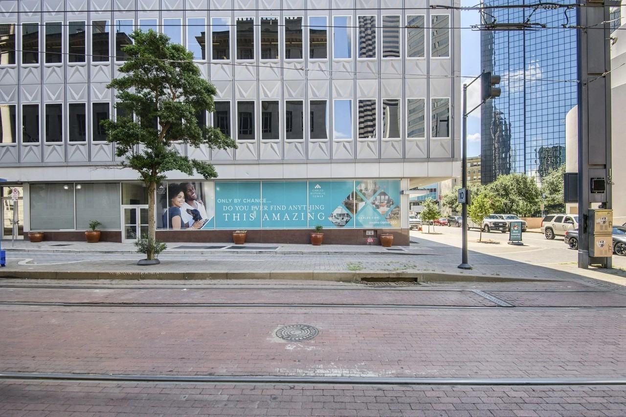 351 N Ervay St Ste 100 #B8-97