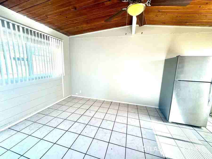 459 S Hobson - Photo 3 of 14