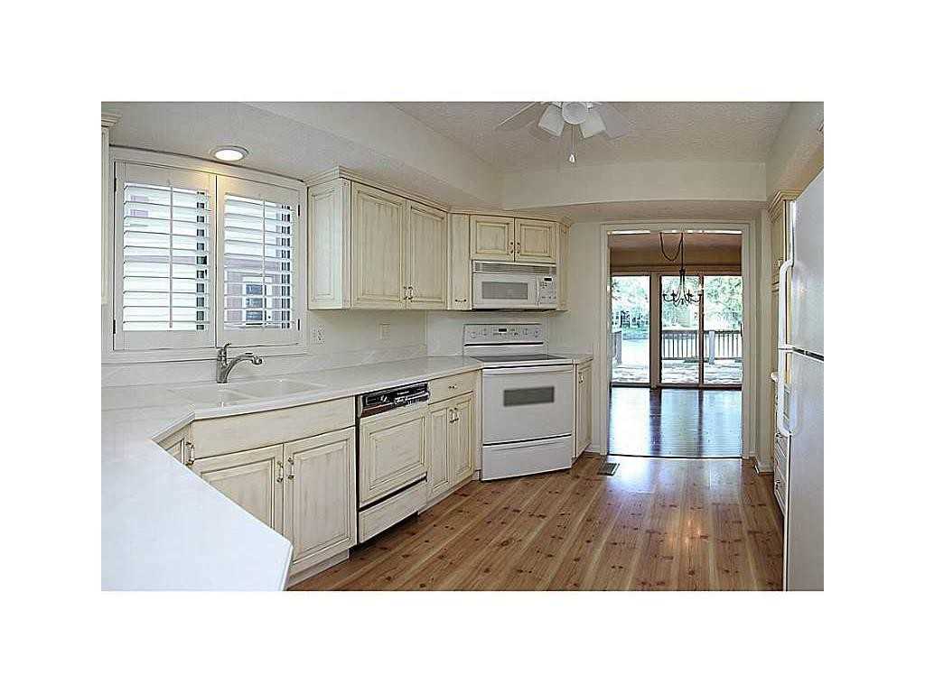 3607 E 75th Pl - Photo 3 of 24