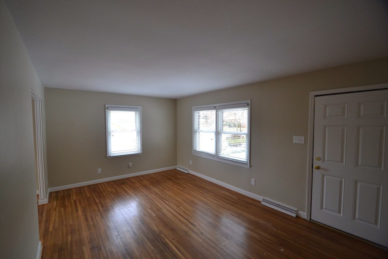 6220 Colchester Pl - Photo 2 of 10