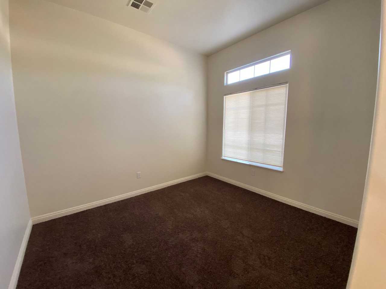 5407 Grogan Dr - Photo 2 of 14