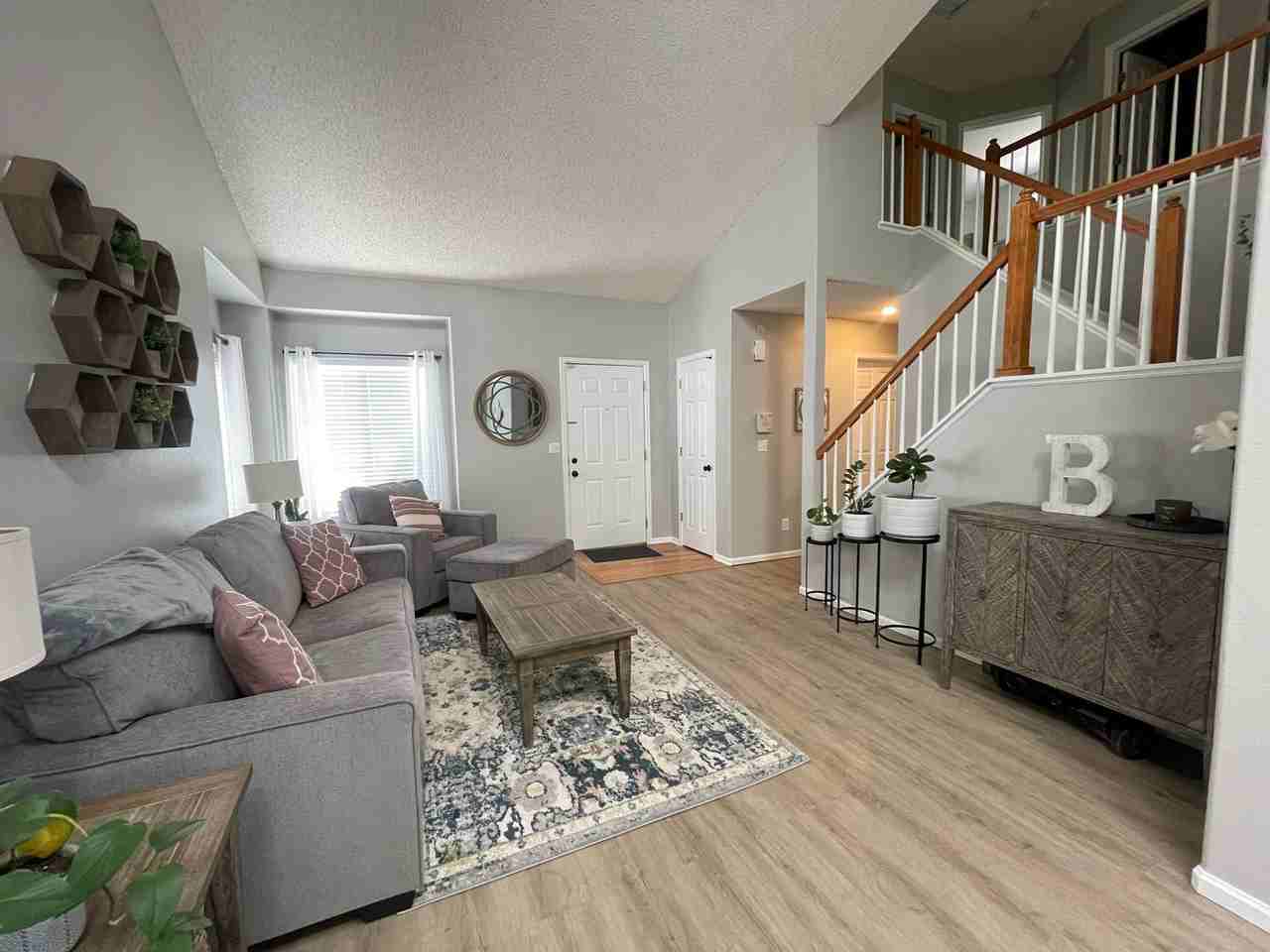 10181 Woodrose Ct - Photo 6 of 49