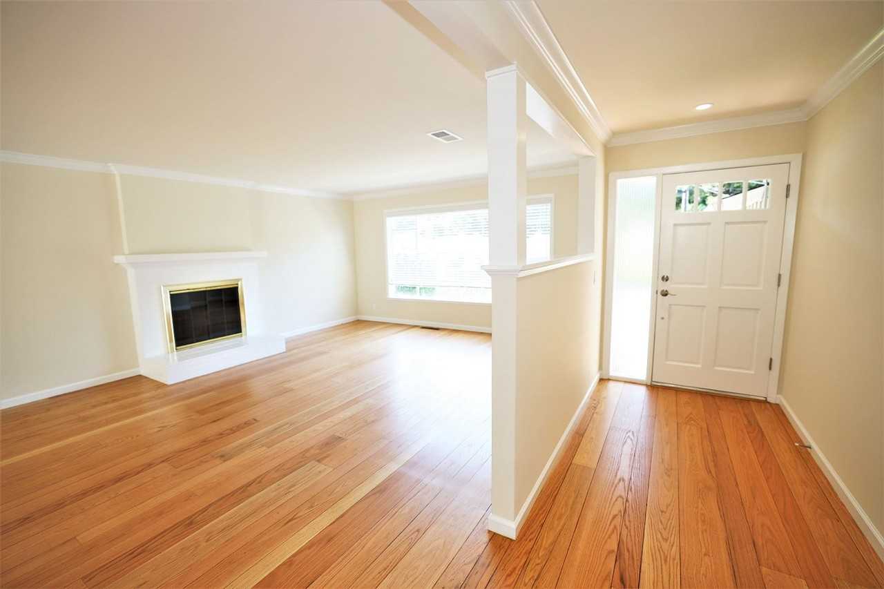 2263 Carmelita Dr - Photo 2 of 22