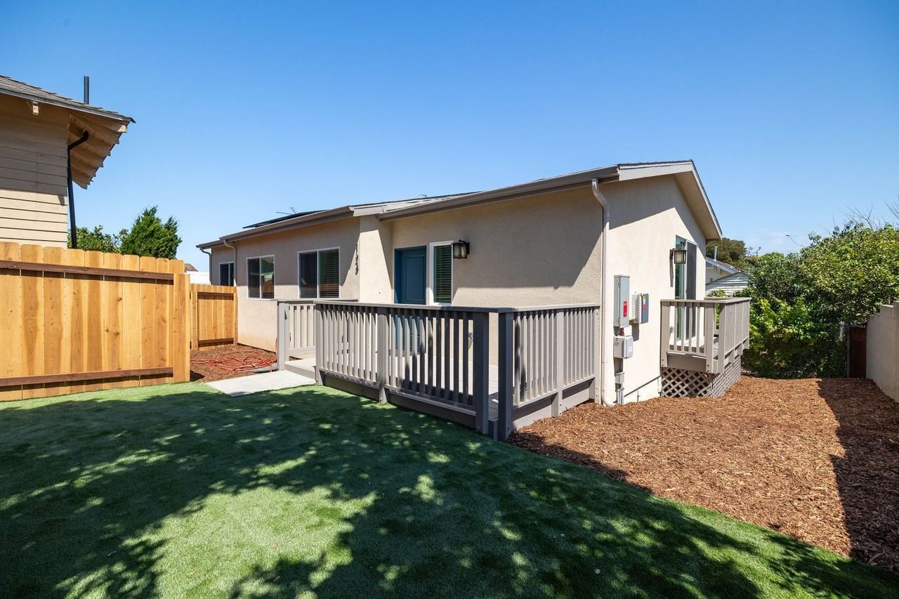 123 E 2nd St - Photo 5 of 19