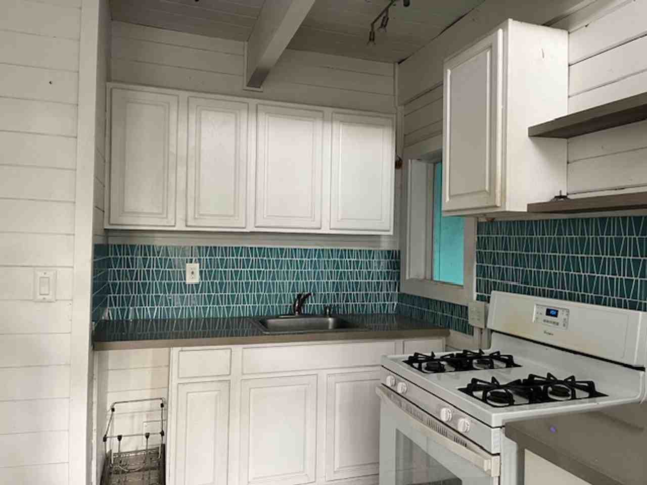 75-150 Lunapule Rd - Photo 2 of 11