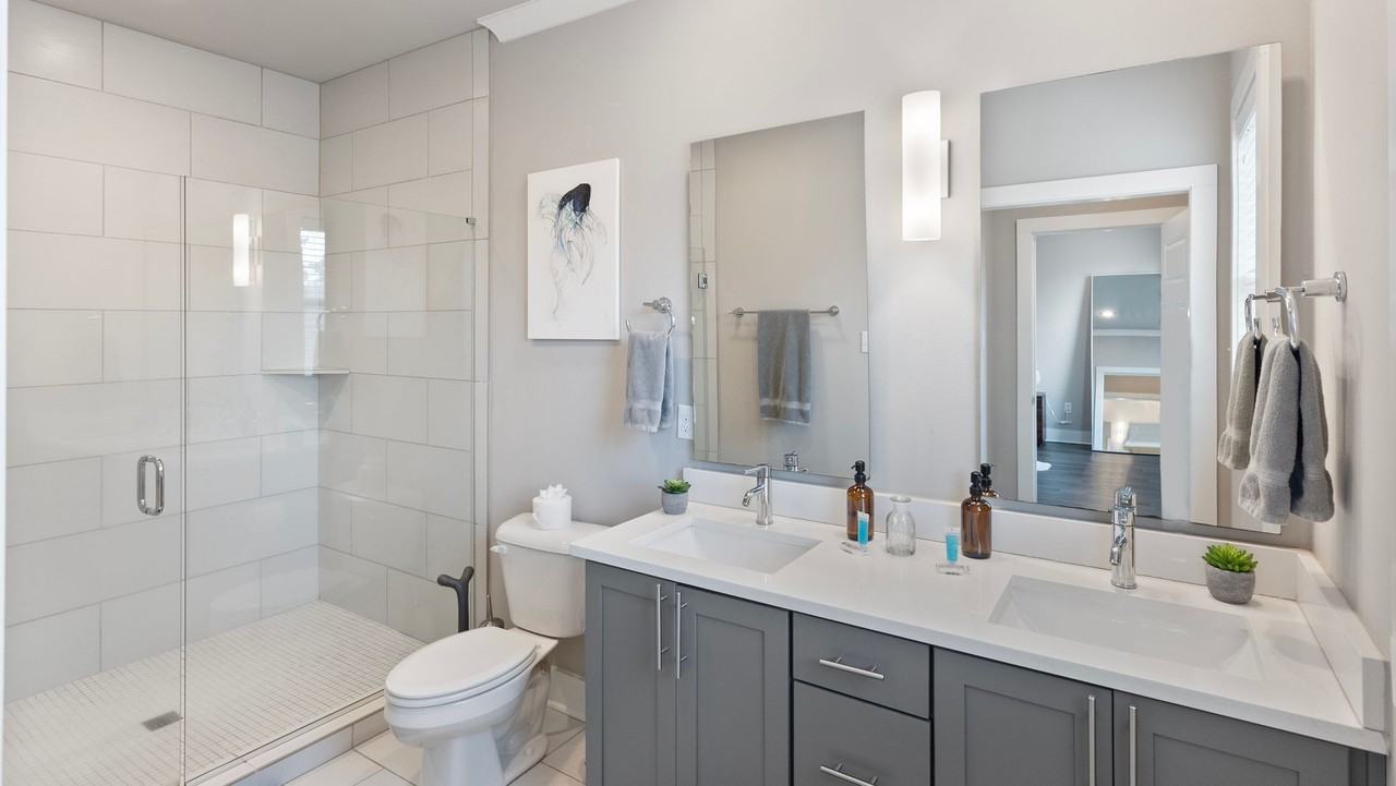 7072 Kodiak Dr - Photo 4 of 10