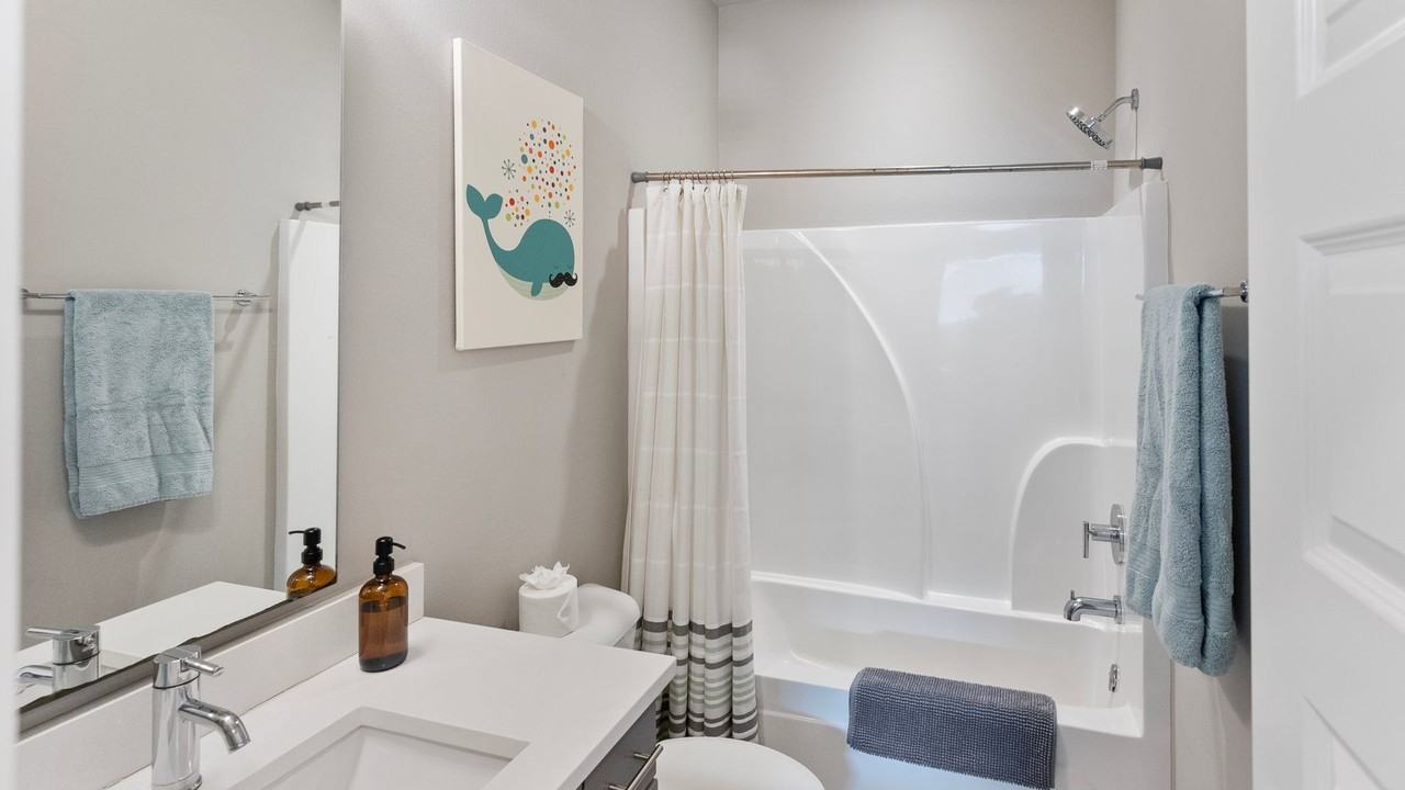 7072 Kodiak Dr - Photo 6 of 10