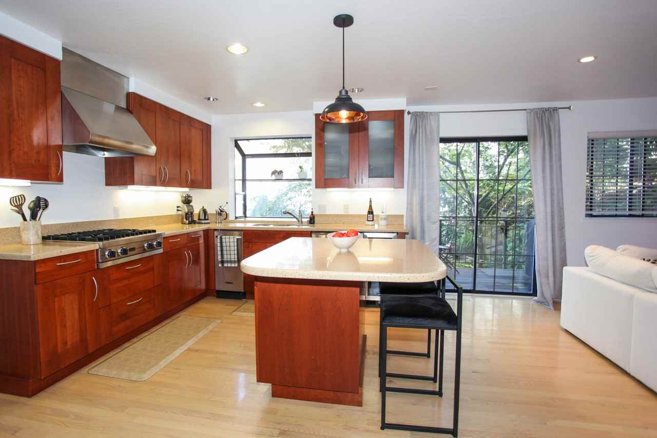 6725 Oakwood Dr #NA - Photo 3 of 27