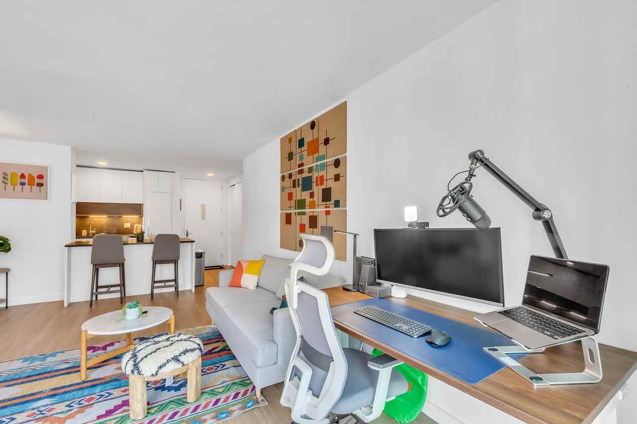 64B W 37th St #379046P - Photo 2 of 26