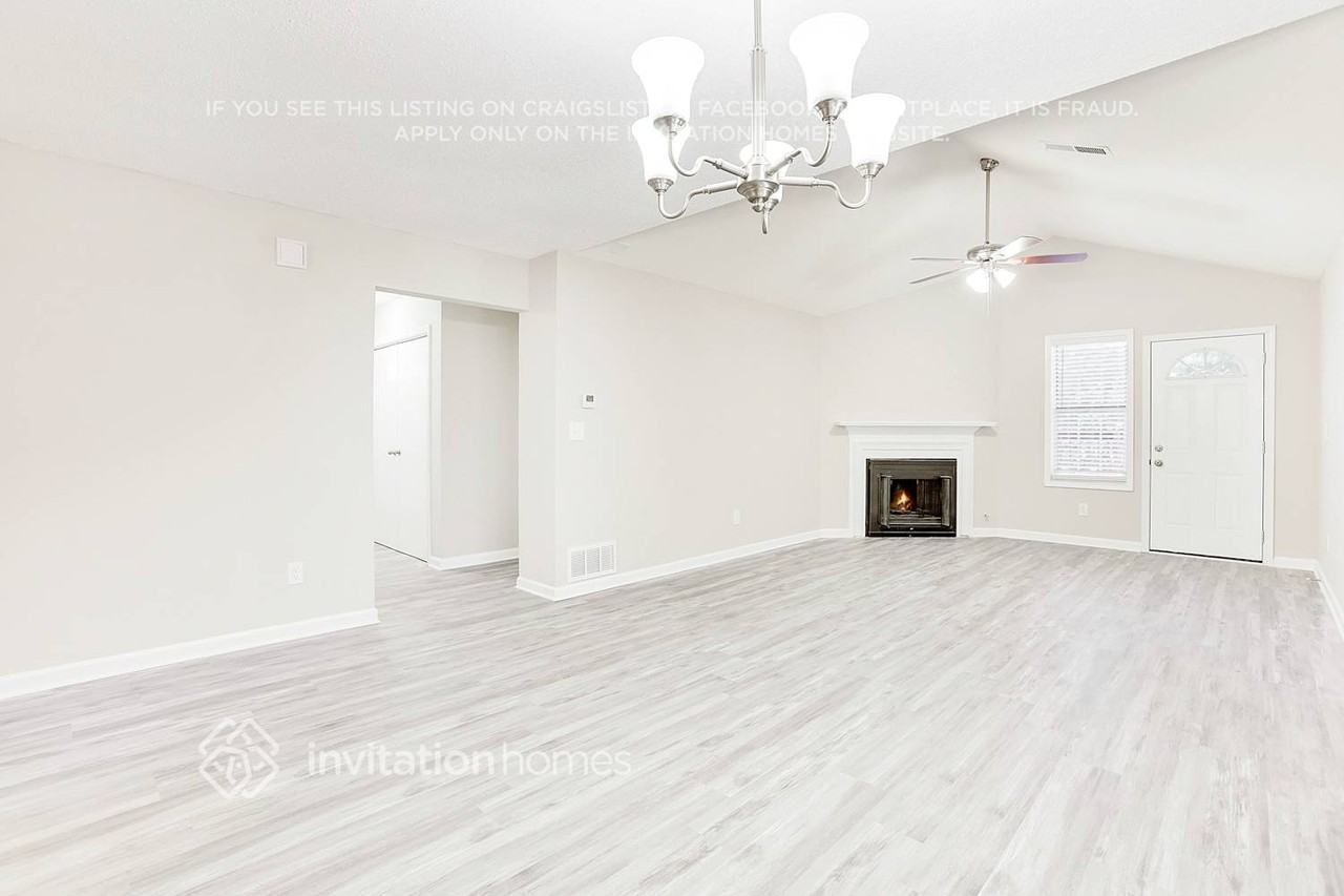 884 Kilkenny Cir - Photo 5 of 25