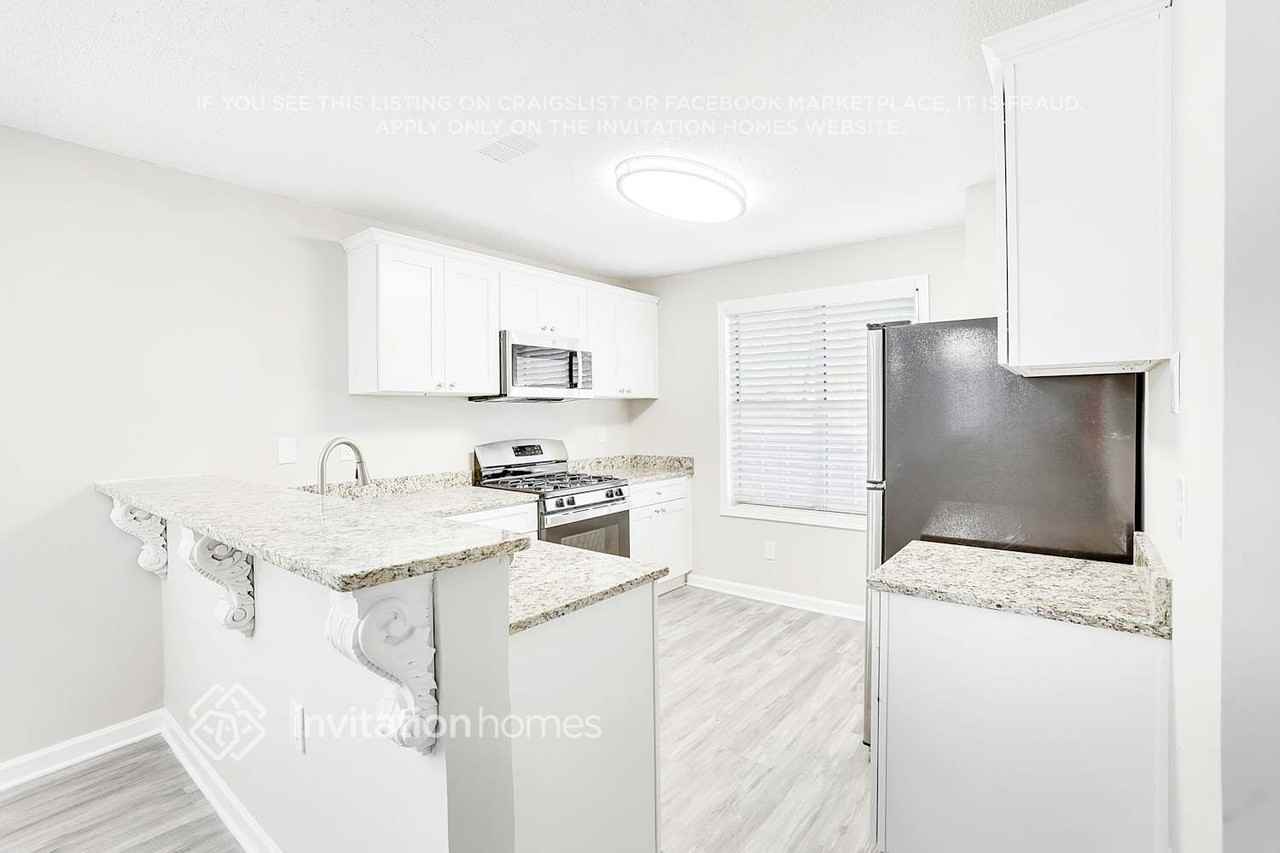 884 Kilkenny Cir - Photo 7 of 25