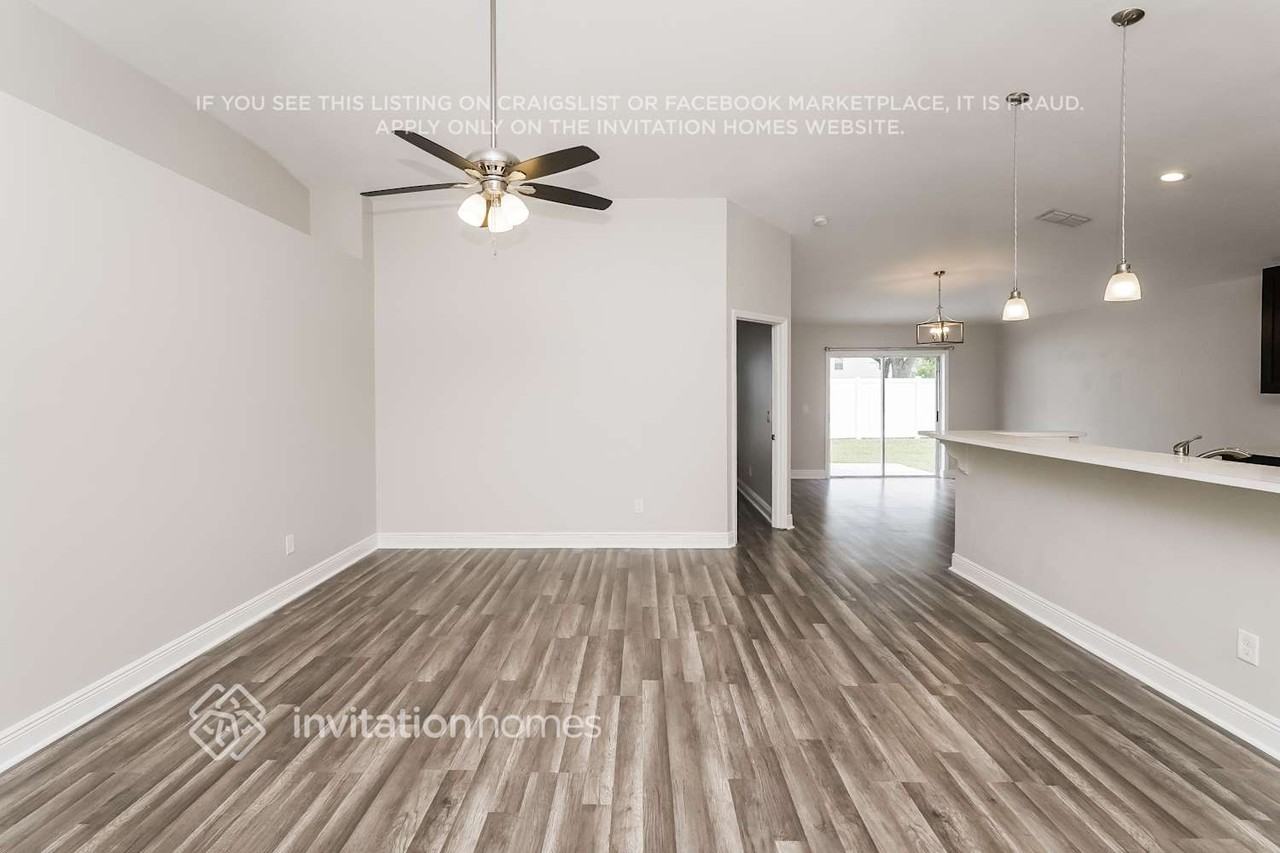 4616 Horseshoe Pick Ln - Photo 4 of 17