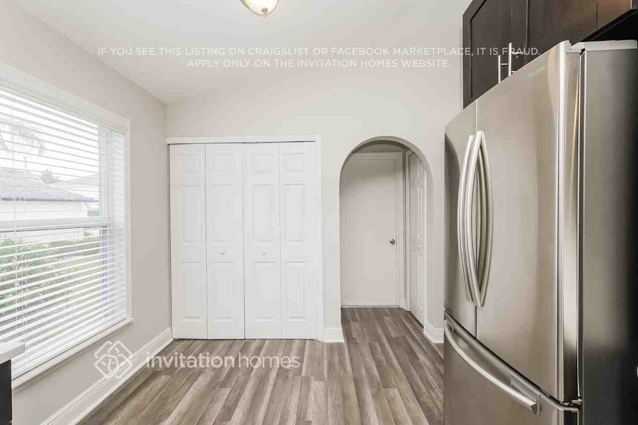 4616 Horseshoe Pick Ln - Photo 5 of 17