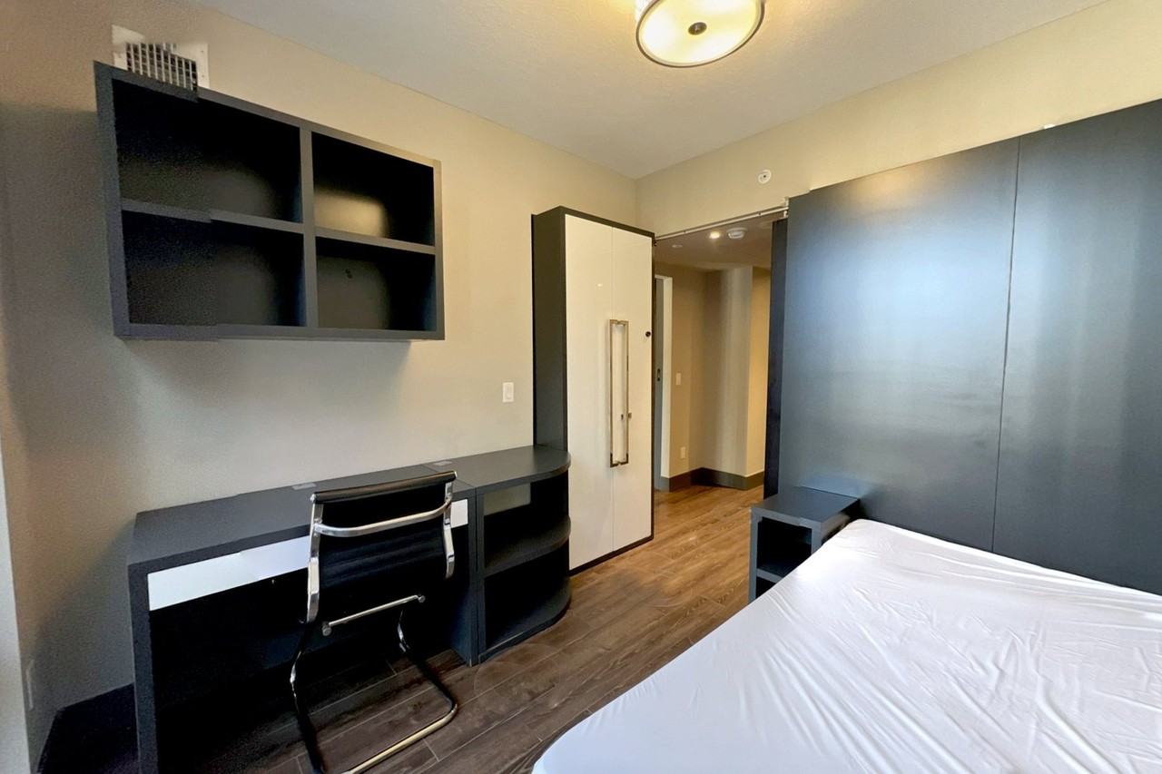 330 Phillip St - Photo 7 of 14