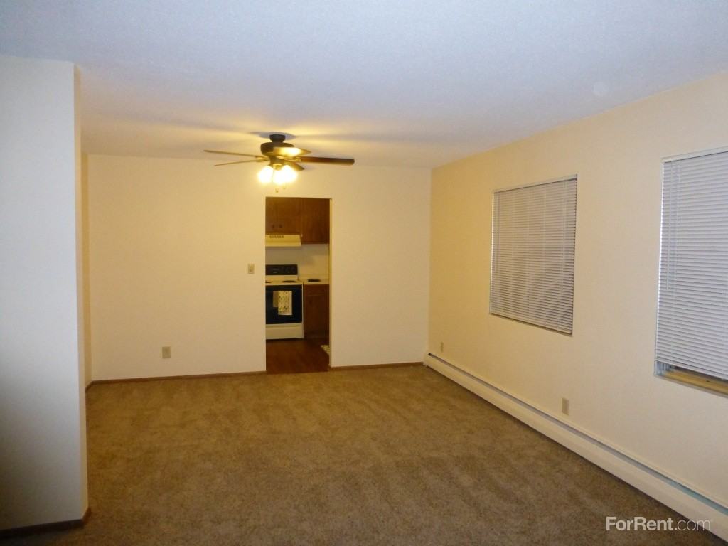 Imperial Heights - Photo 3 of 15