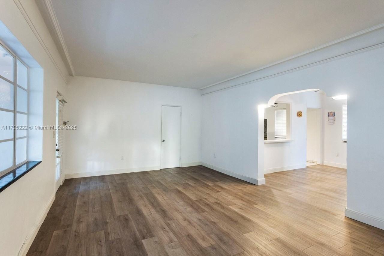 1610 Pennsylvania Ave #1 - Photo 3 of 12