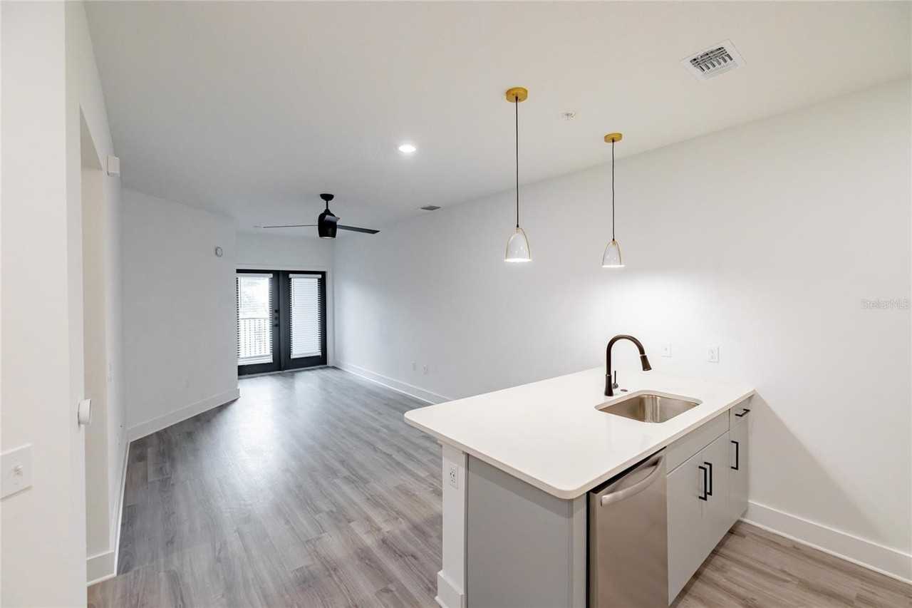 1420 Lakefront Dr #3107 - Photo 7 of 29