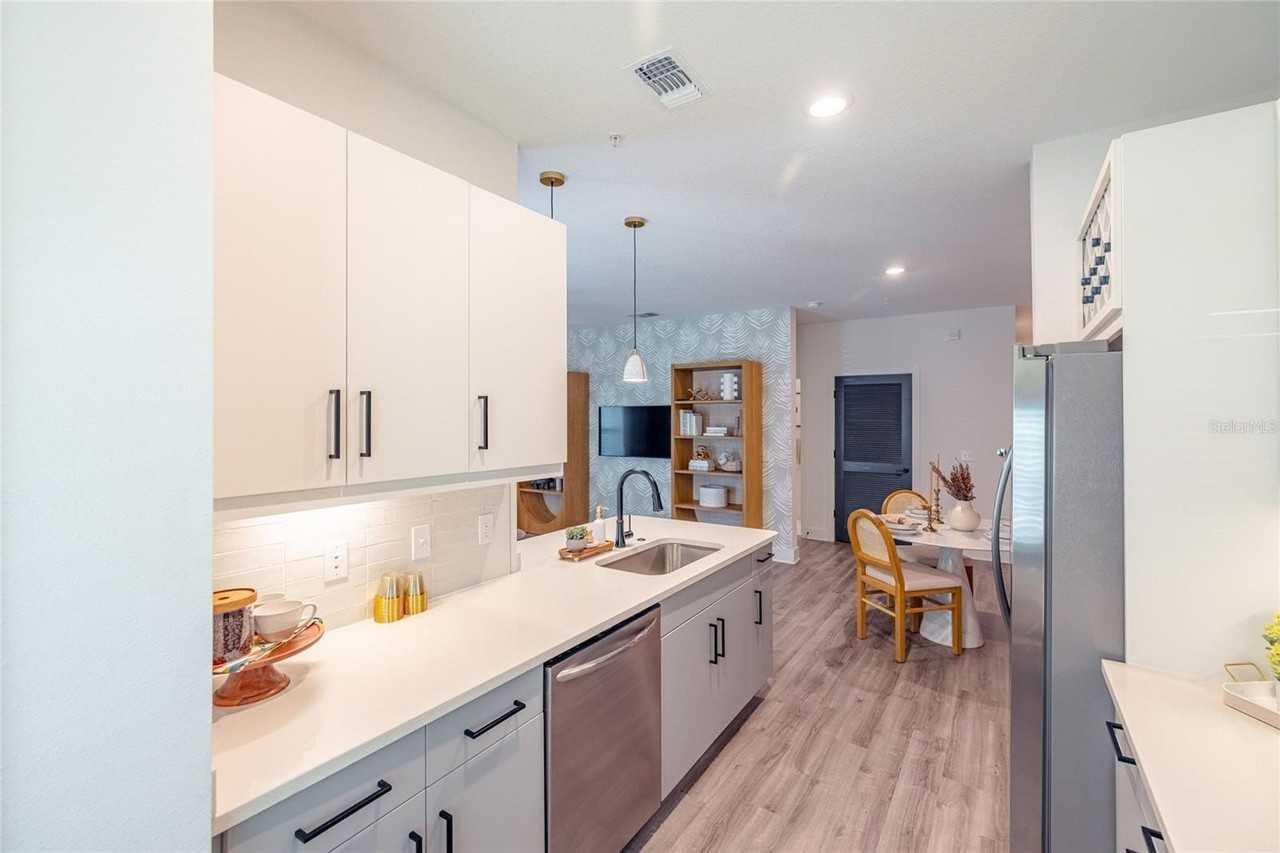 1420 Lakefront Dr #1102 - Photo 3 of 45