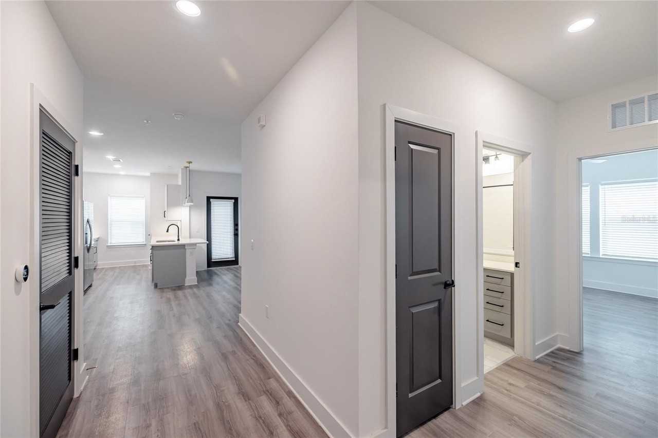 1420 Lakefront Dr #6111 - Photo 3 of 45