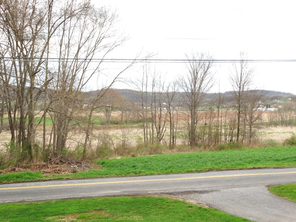 285 Tannery Rd - Photo 2 of 24