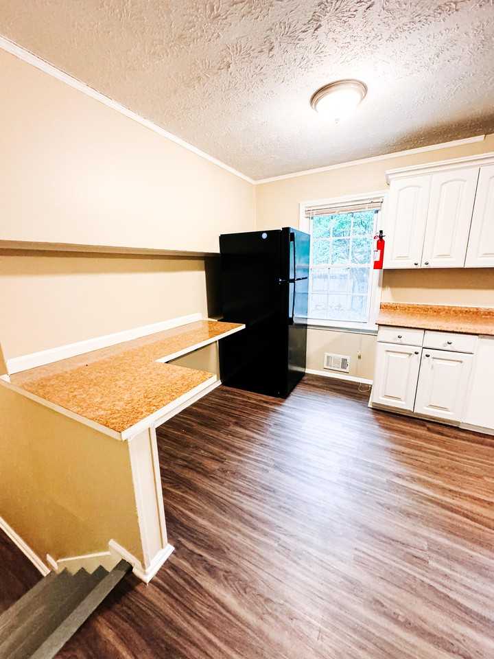 Emerald North Cir - Photo 5 of 7